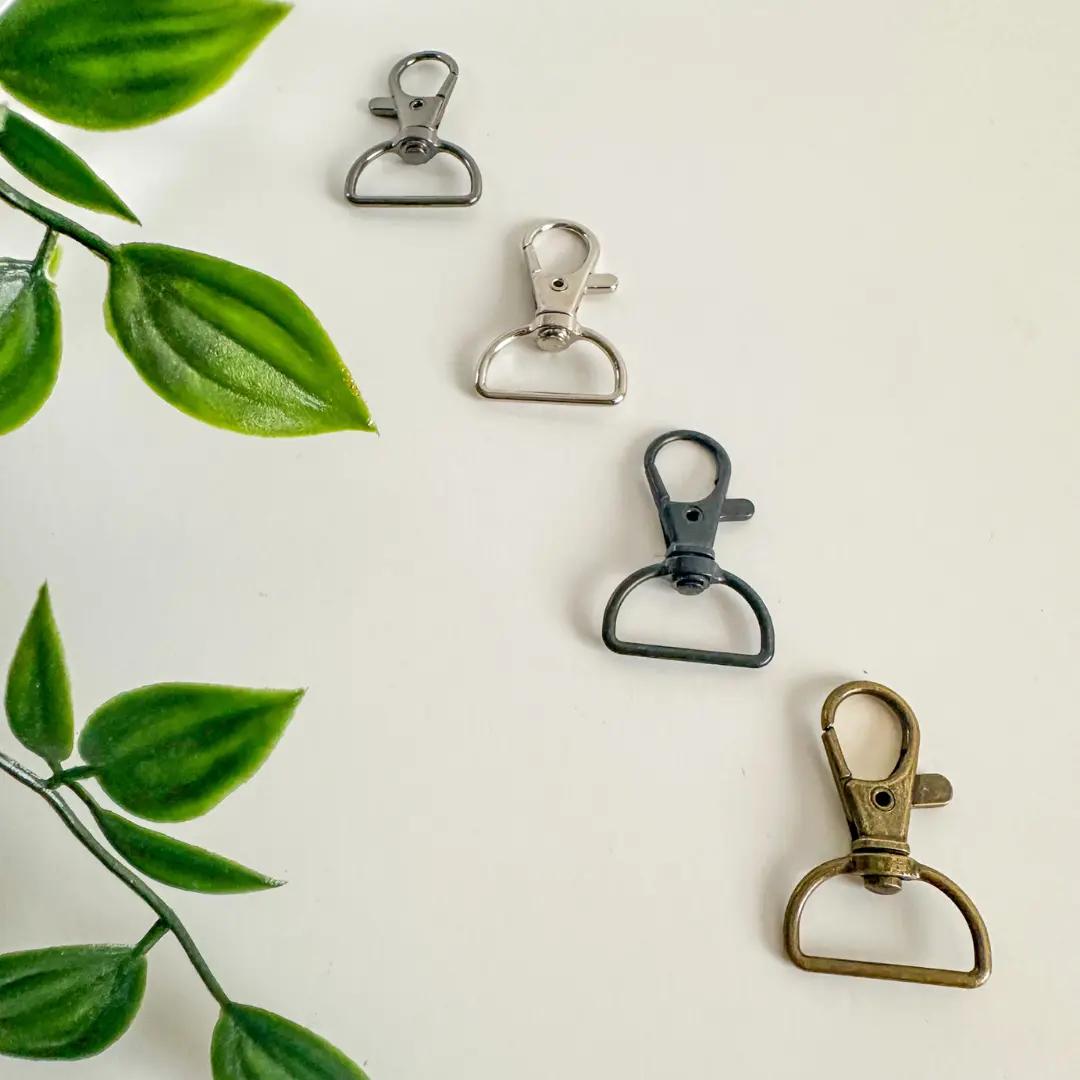 quel mousqueton utiliser pour faire un porte clé en macrame ?